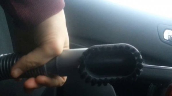 Black & Decker 12v Dustbuster Pivot AutoVac