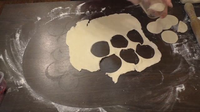 Пирог Хризантема! Два варианта начинок! смотреть онлайн