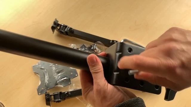 Maison & White Dual Long Arm Monitor Bracket смотреть онлайн