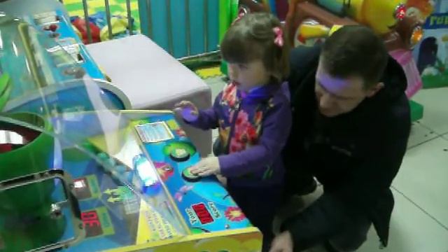 ВИДЕО ДЛЯ ДЕТЕЙ. ИГРОВАЯ КОМНАТА. смотреть онлайн