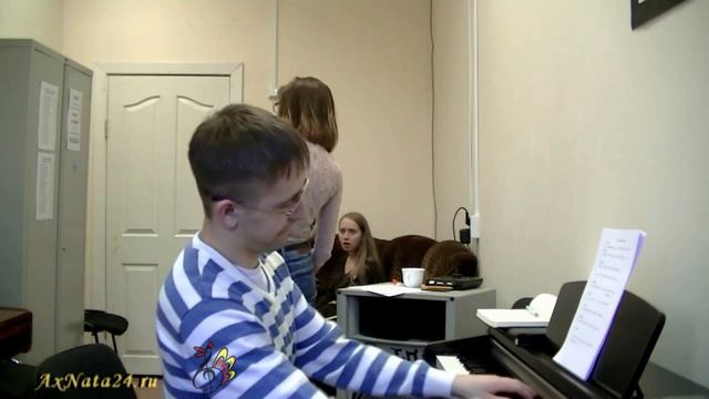 Урок вокала.Пение спинным ракурсом-воздействие на зрителя.Believe ч.6-я смотреть онлайн