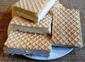 Как приготовить домашнее мороженое? Да просто! Нужно всего лишь три ингредиента