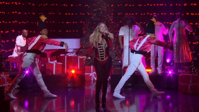 Mariah Carey - All I Want For Christmas Is You (Live At The Late Late Show 2019) смотреть онлайн