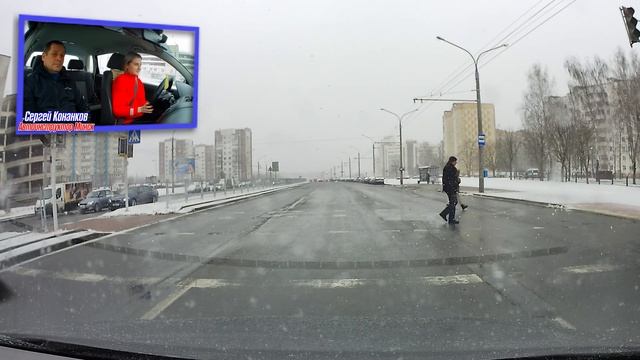 УЧИМСЯ ВОДИТЬ АВТО / Трогание с места, торможение, разгон. смотреть онлайн