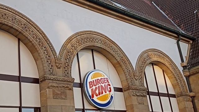 2.Главный вокзал Hauptbahnhof Worms. Вормс туристический и окрестности. смотреть онлайн