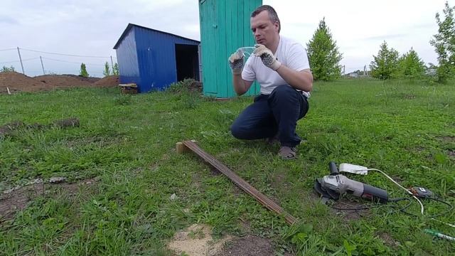 053 Перфоратор в деле. Гну арматуру на самодельном арматурогибе. Стройка дома своими руками смотреть онлайн