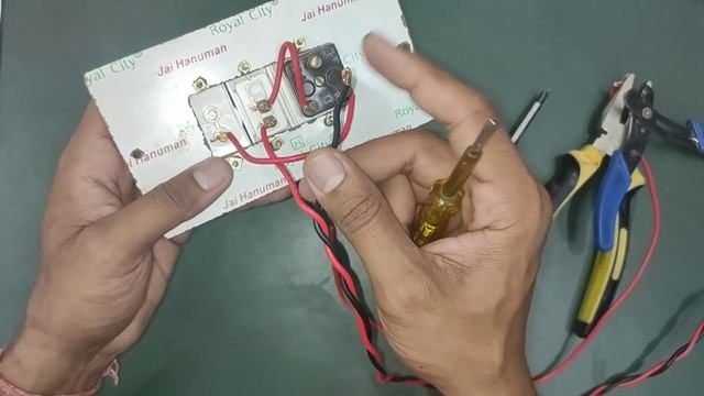 Simple Series Testing Board Kaise Banaye | How To Make An Electric Series testing Board In Hindi смотреть онлайн