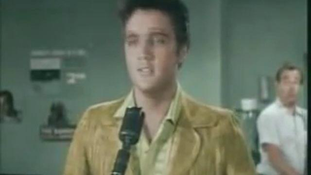 Elvis Presley - Treat Me Nice смотреть онлайн