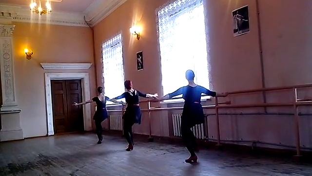 Урок народного танца - Па тортье (Зигзаги) смотреть онлайн