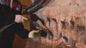 Инъекционный шнековый насос Титан-706 для инъекционной гидроизоляции кирпичной кладки, бута