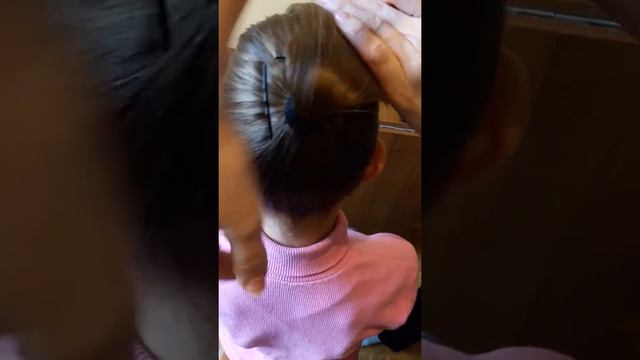 Ballet Bun Tutorial Балетний пучок Балетная гулька смотреть онлайн