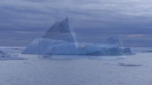 Sailing Sarfaq Ittuk from Ilulissat смотреть онлайн