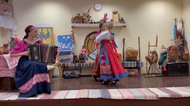 Мне палыся. Плясовая смотреть онлайн