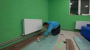 SPC ламинат на деревянный пол своими руками. Практичное и тихое напольное покрытие