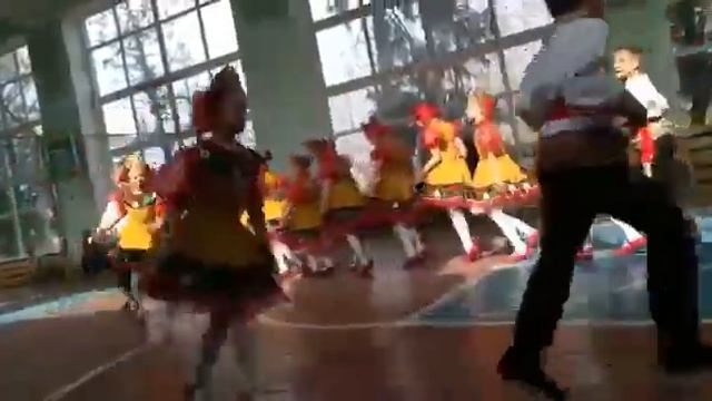 Задорные троечки, Созвездие, Донское смотреть онлайн