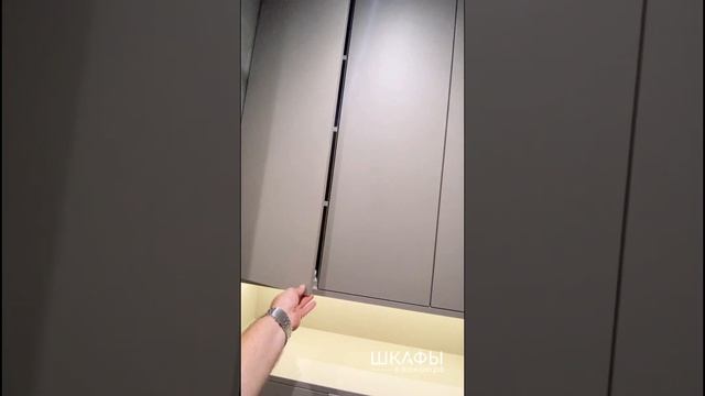 Шкаф для инсталляции из МДФ AGT с подсветкой в санузел #шкафназаказ #шкафы #bathroom #design смотреть онлайн