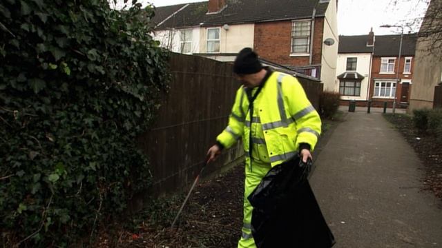 Litter Picker Lew Shocked at How Much Rubbish There Is | Grimefighters | Season 2 | Filth смотреть онлайн