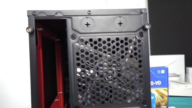 Корпус Sharkoon VG4 W Red ATX PC для ПК - Быстрый обзор смотреть онлайн