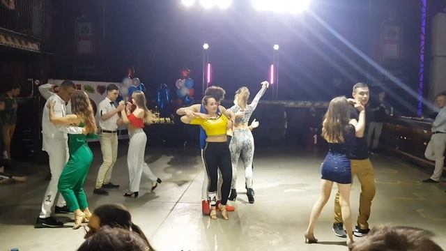 Copa de oro 2019 - Бачата J&J Principiantes Финал 2 заход смотреть онлайн