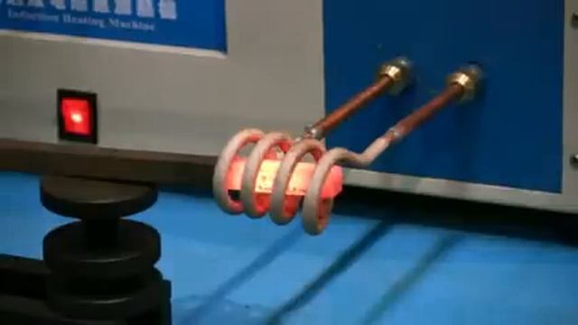 Нагреватель индукционный HD-25kW для худож. ковки BlackSmith смотреть онлайн
