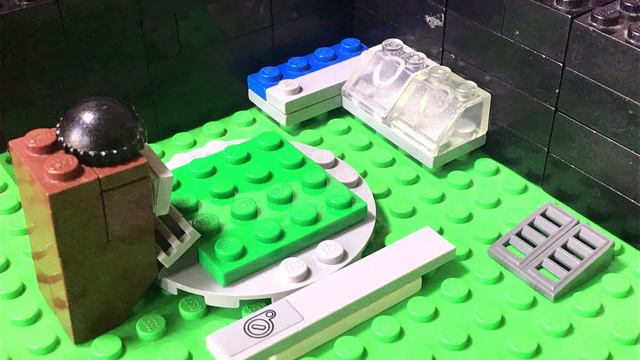 LEGO Among Us MIRA HQ смотреть онлайн