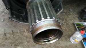 Камаз 6520 выкатилась пара слезла гайка ступицы нарезаем под ремонтную