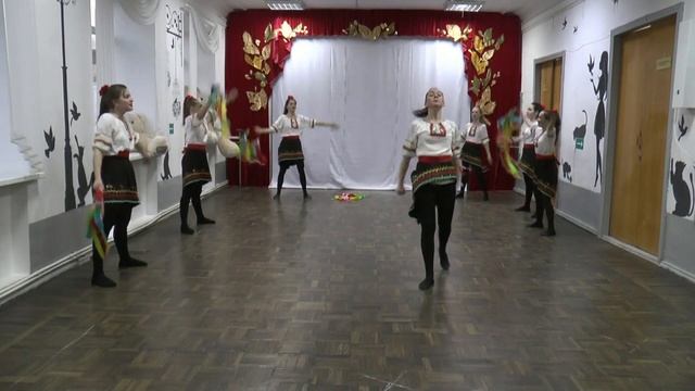 Краснодарский край Тбилисская ансамбль "Белые Россы" стилизованный танец "Украинский" смотреть онлайн