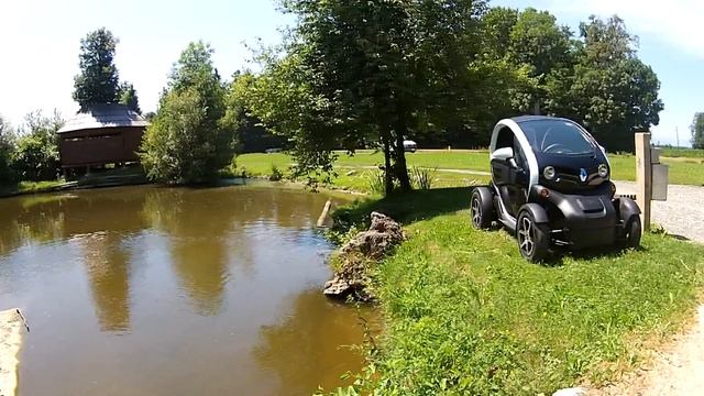 Renault Twizy Z.E. смотреть онлайн