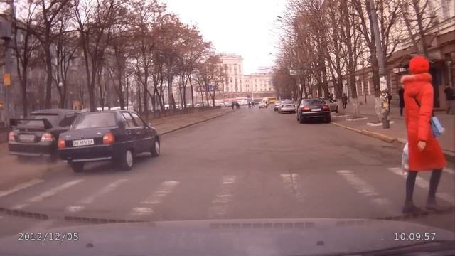 Мегапридурок на Mitsubishi Lancer АЕ9404ЕО смотреть онлайн