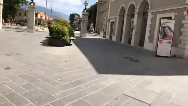 Come raggiungere la caserma Gonzaga dall’affittacamere San Francesco смотреть онлайн