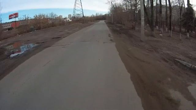 Наперегонки с поездом на моноколесе смотреть онлайн