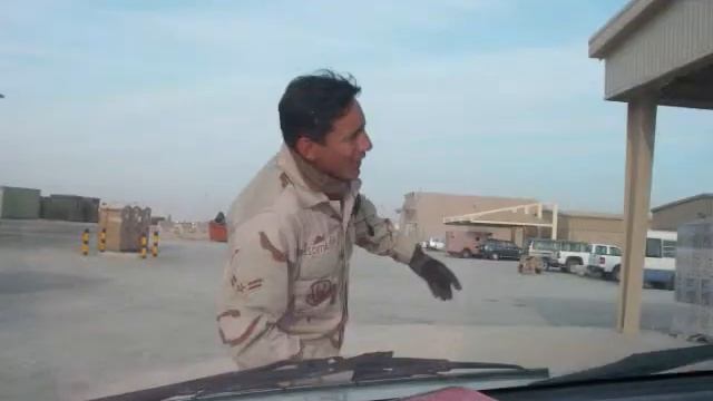 Desert Chair Race смотреть онлайн