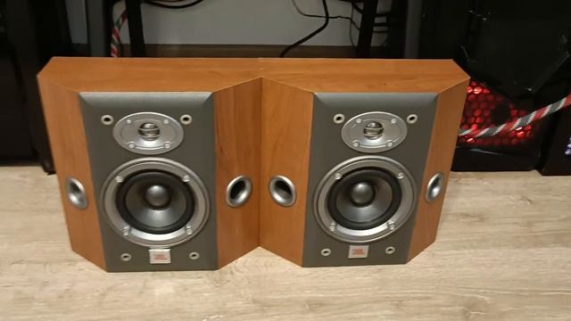 jbl e10 смотреть онлайн