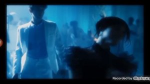 легендарный танец уэнсдей под Bloody Mary