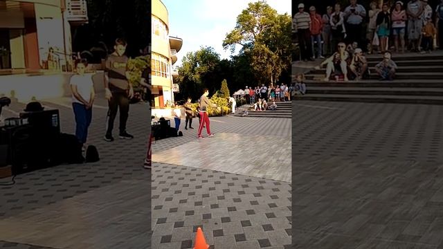 Вечером в Анапе смотреть онлайн