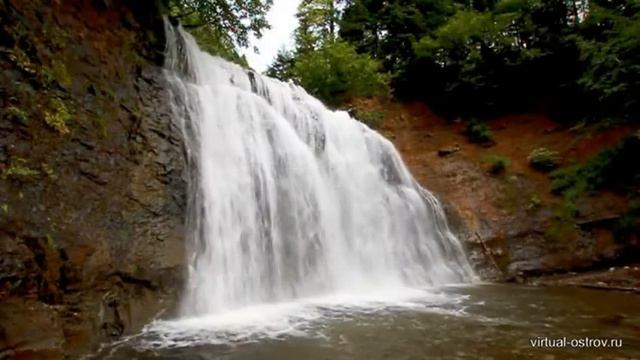 Красивейший водопад.))) смотреть онлайн