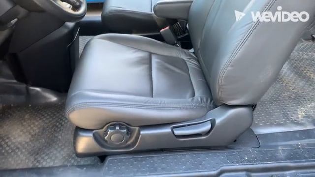 Honda Element 2005 EX, leather seat covers from leatherseats.com смотреть онлайн