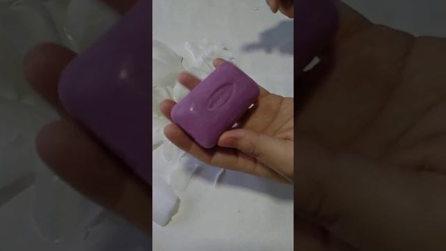 Режу мягкое туалетное мыло Fax+Sulu смотреть онлайн