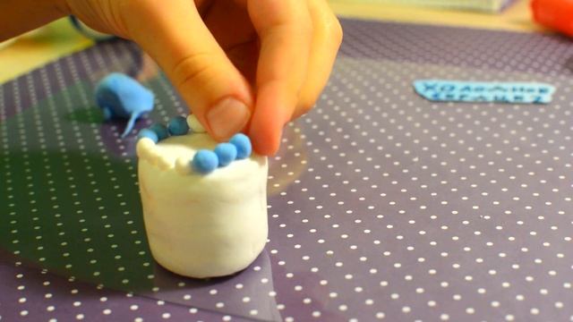 Торт ХОЛОДНОЕ СЕРДЦЕ из легкого пластилина! Миниатюра для кукол своими руками! смотреть онлайн