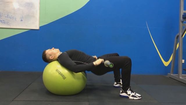 Ягодичный мост от фитбола/скамьи - техника выполнения смотреть онлайн