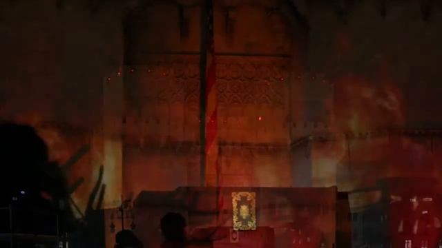 Fallas. 01. Crida en las Torres de Serranos. (Фестиваль Фальяс, Валенсия. 01. Открытие.) смотреть онлайн