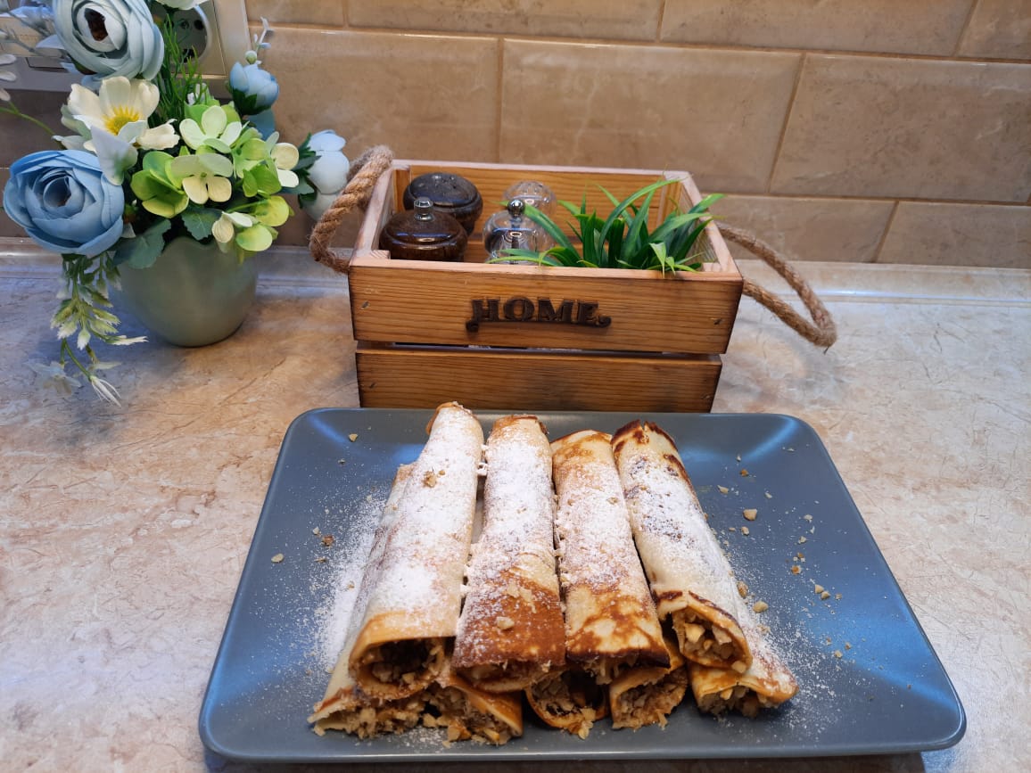 Трубочки с варёной сгущёнкой на сковороде