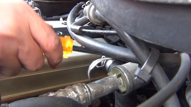 VLOG. Opel Omega B. "Патрубковая истерия"! смотреть онлайн