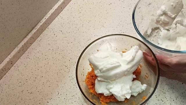 МОРКОВНЫЙ РУЛЕТ с творожным сыром и зеленью! Закуска на праздничный стол! Сладкий канал смотреть онлайн