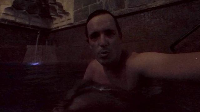 BUDAPEST ?? VISITE BAINS RUDAS : Je vais découvrir des bains millénaires inspirés par les turcs смотреть онлайн