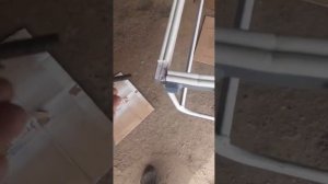 Быстросъёмные петли на крышу прицепа.