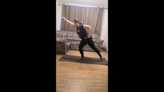 #ФизкультураДома комплекс упражнений для укрепления мышц рук и верхнего плечевого пояса смотреть онлайн