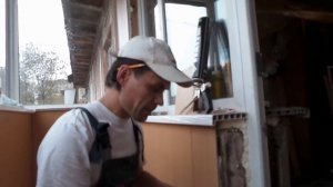 Отделка стен панелями МДФ БЕЗ БРУСКА! очень быстро!- как остеклить балкон самому часть 7