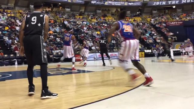 Best Dunks Compilation | Harlem Globetrotters смотреть онлайн