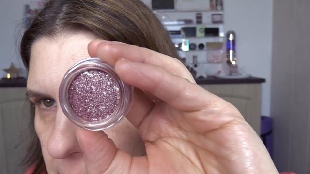 Kleiner DM - Rossmann - Haul ? es funkelt und glitzert....mit dem Finger geht es auch? смотреть онлайн